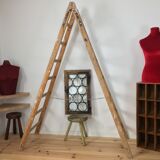 Double scale, painter's stepladder, wood