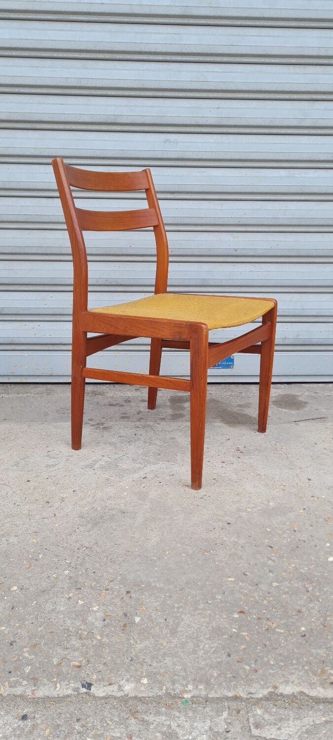 Chaise scandinave en teck ulferts