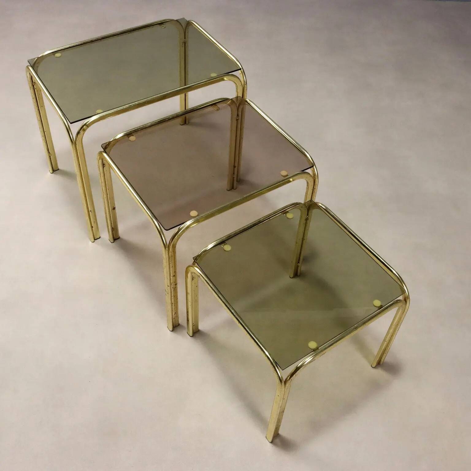 Tables basses vintage en laiton et verre, design, Italie, années 1980