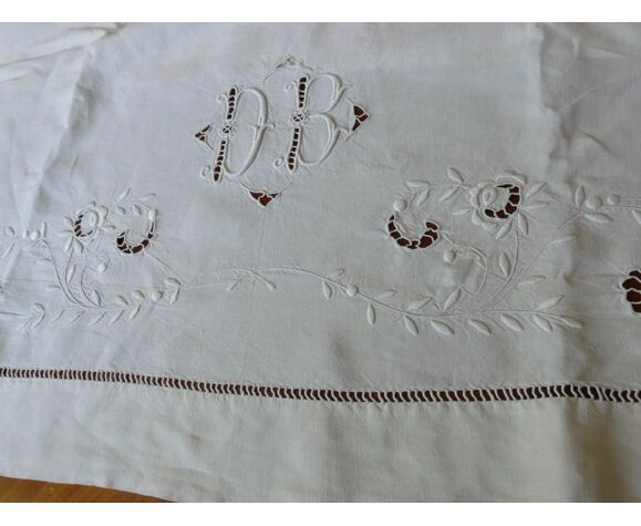 Drap Ancien En Metis Brode Sur Decouverte Monogramme Db Selency Drap Ancien En Metis Brode Sur Decouverte Monogramme Db Selency