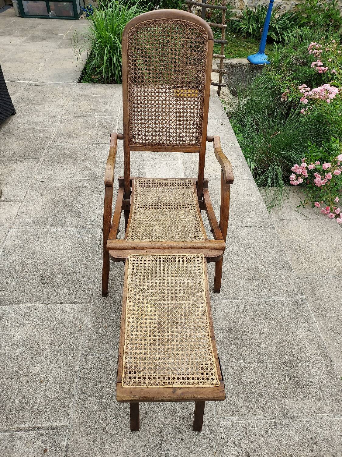 Boat deck chair