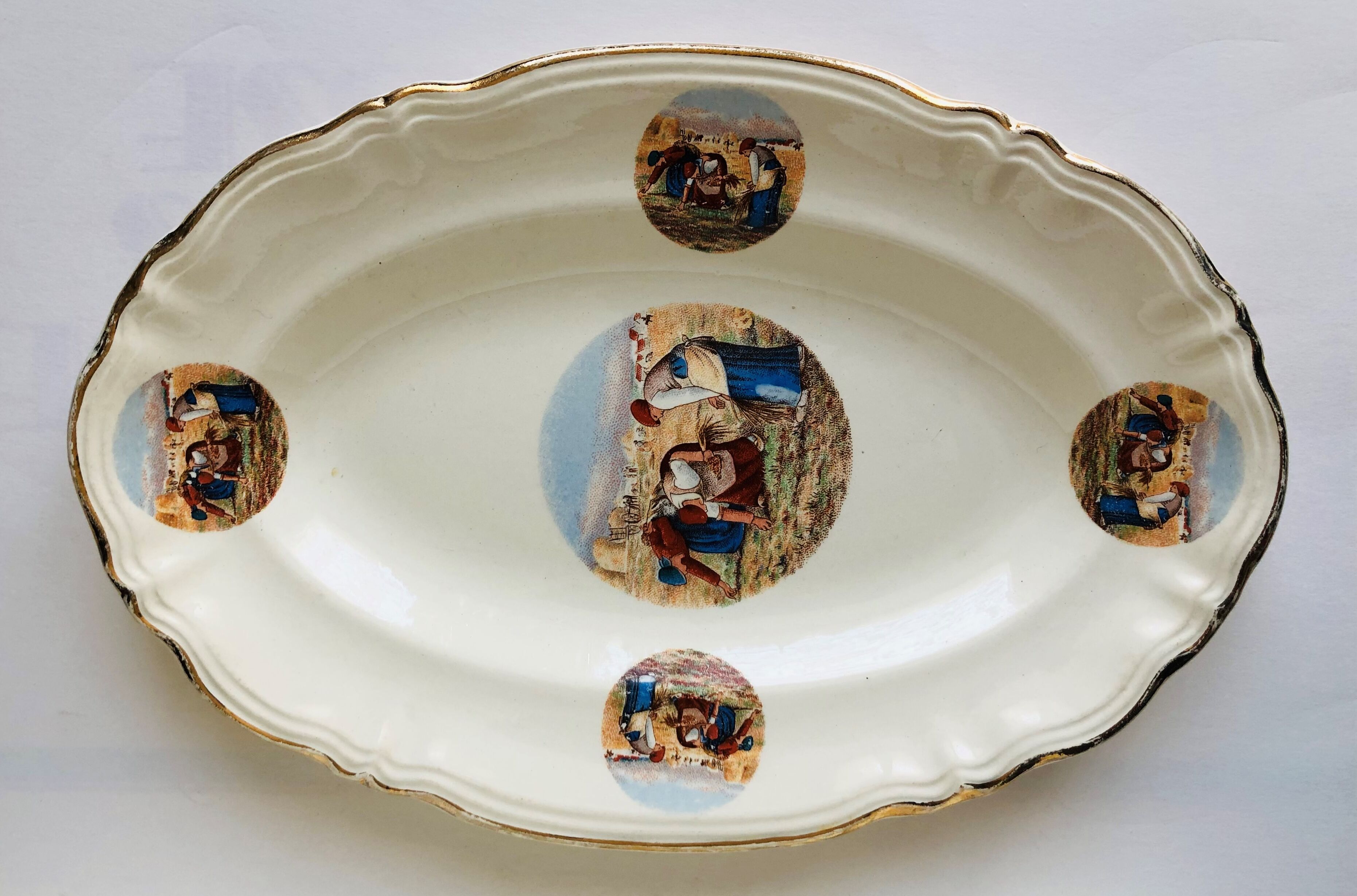 Earthenware dish