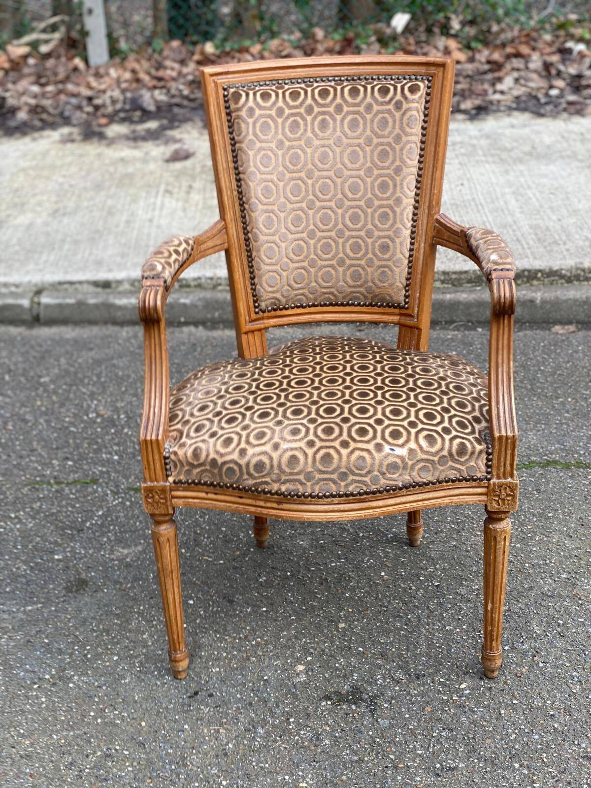 Solid wood and velvet armchair in Louis XVI style