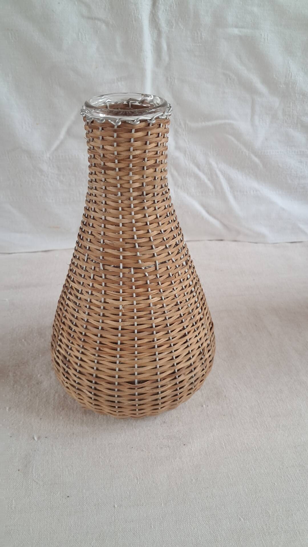 Pair of glass carafes / vases dressed in vintage woven rattan – A