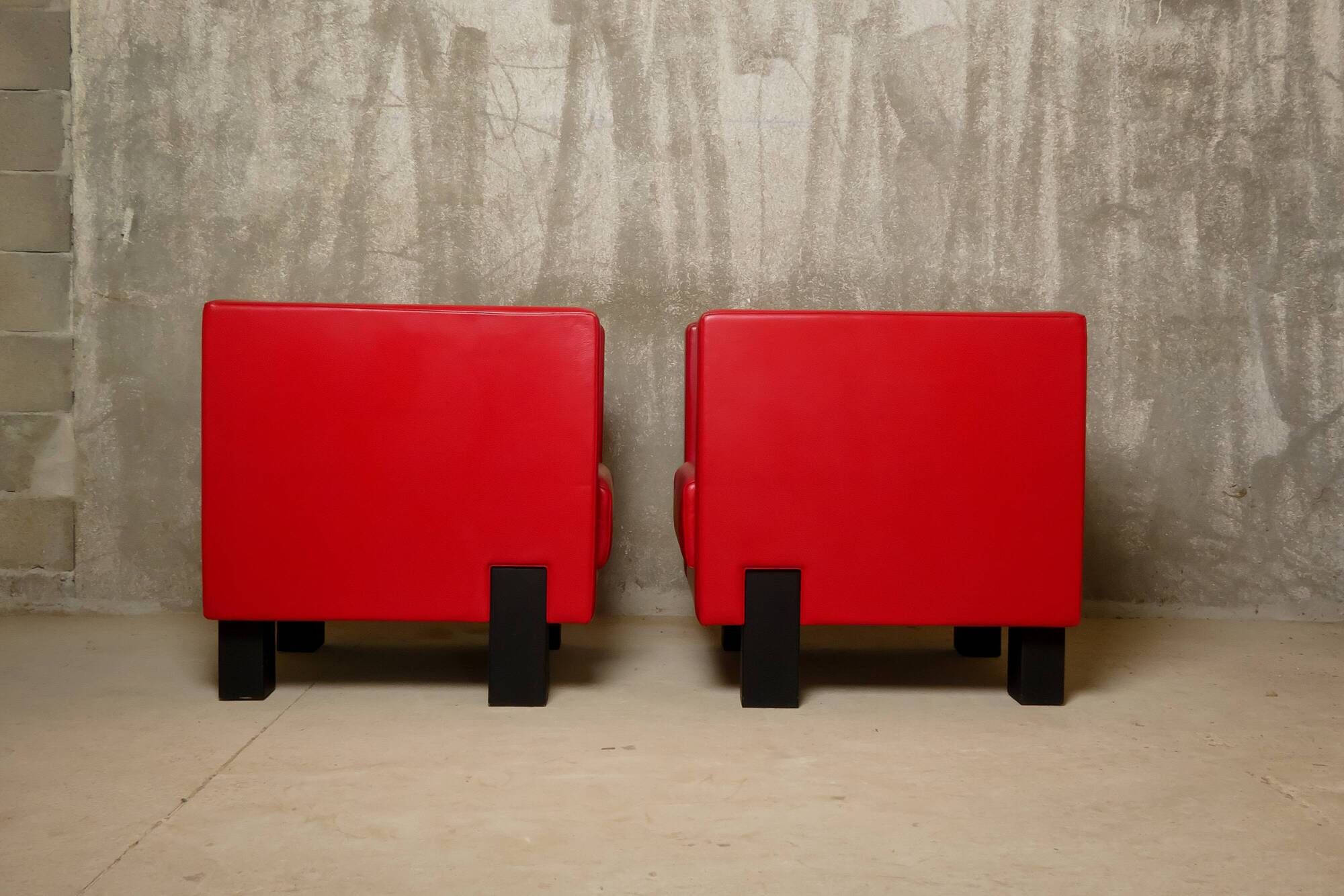 Poltrona Frau - Pair of armchairs in red leather and black beech - 2006 - IT.