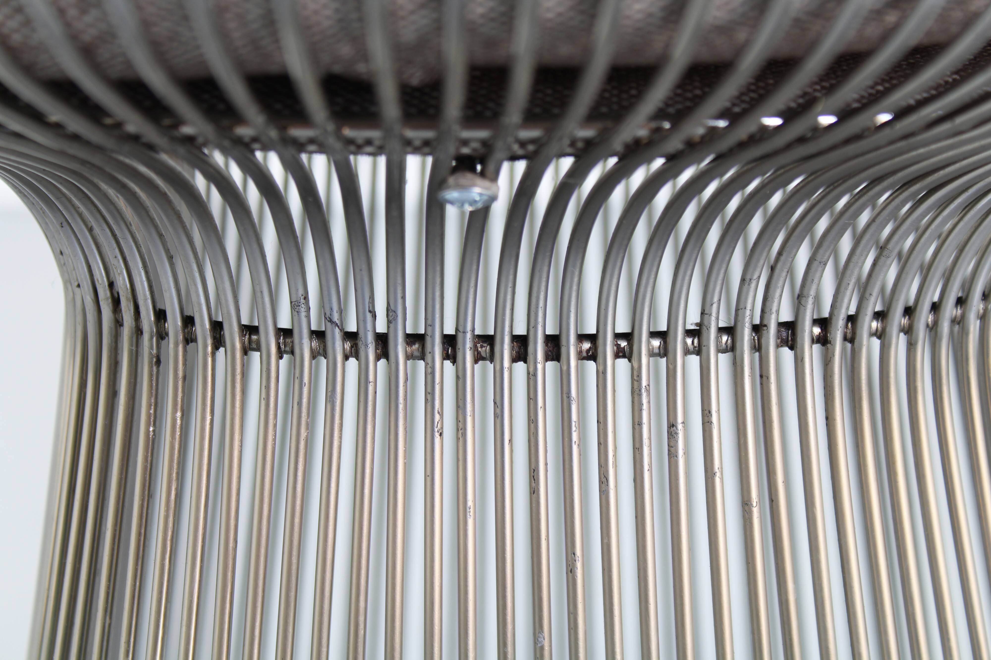 Set of 2 Knoll Chairs Warren Platner