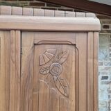 Armoire parisienne