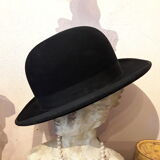 Bowler