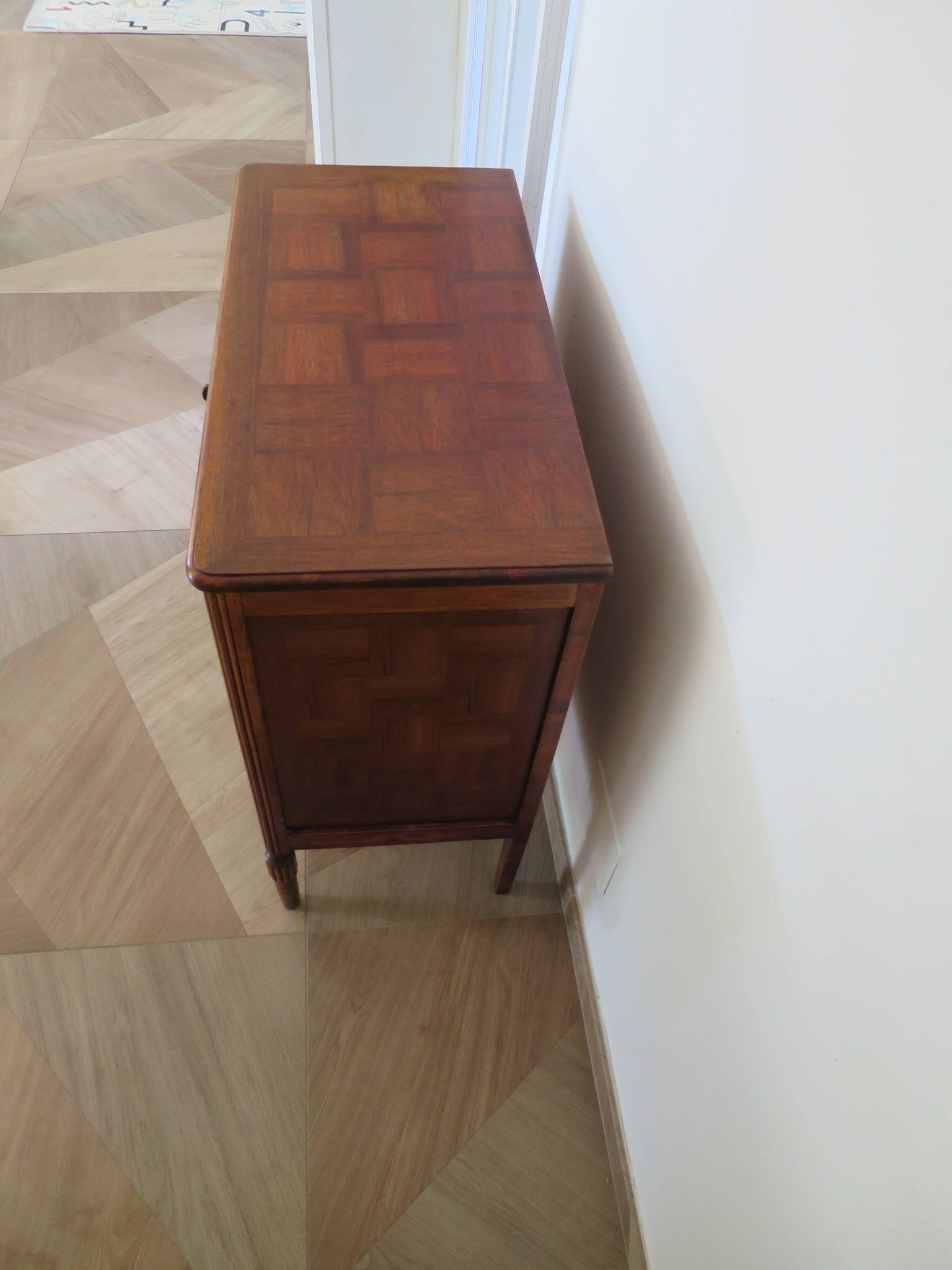 Art Deco chest of drawers - 4 drawers - locks - checkered wood veneer top - 50s