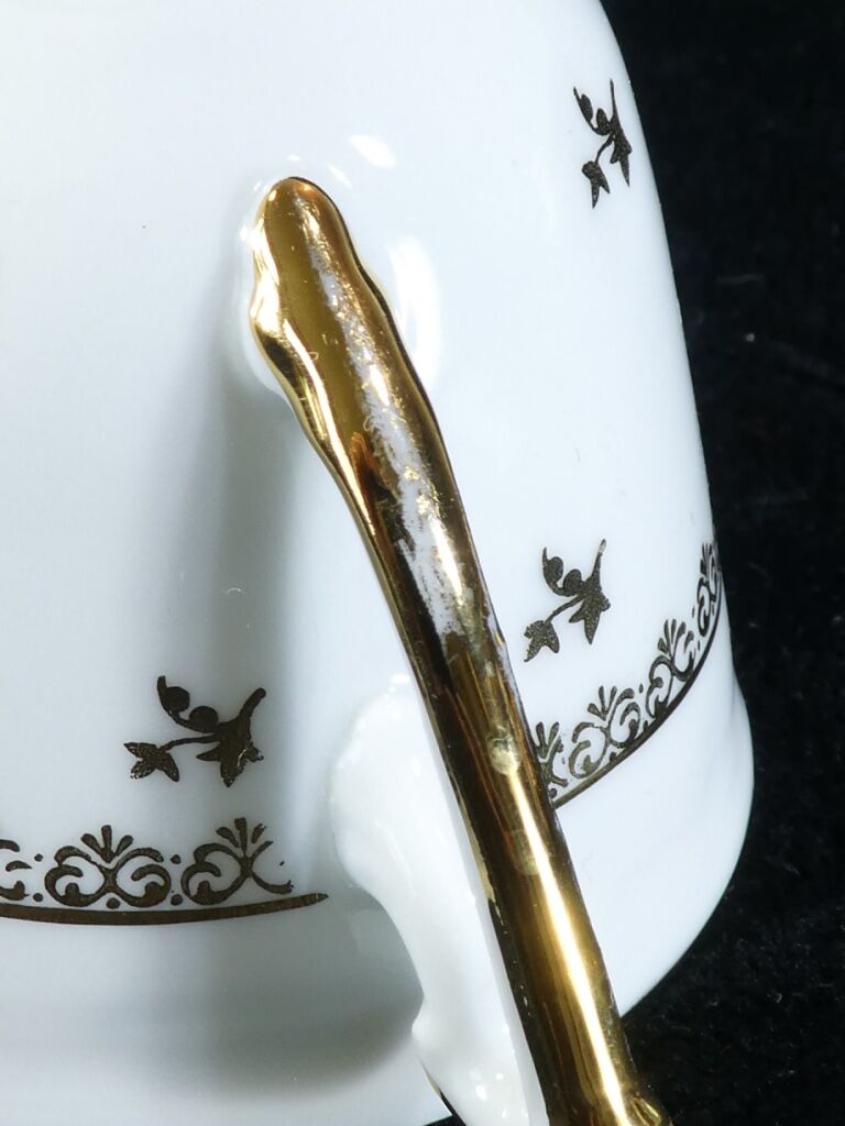 Coffee service in white and gold porcelain Limoges France