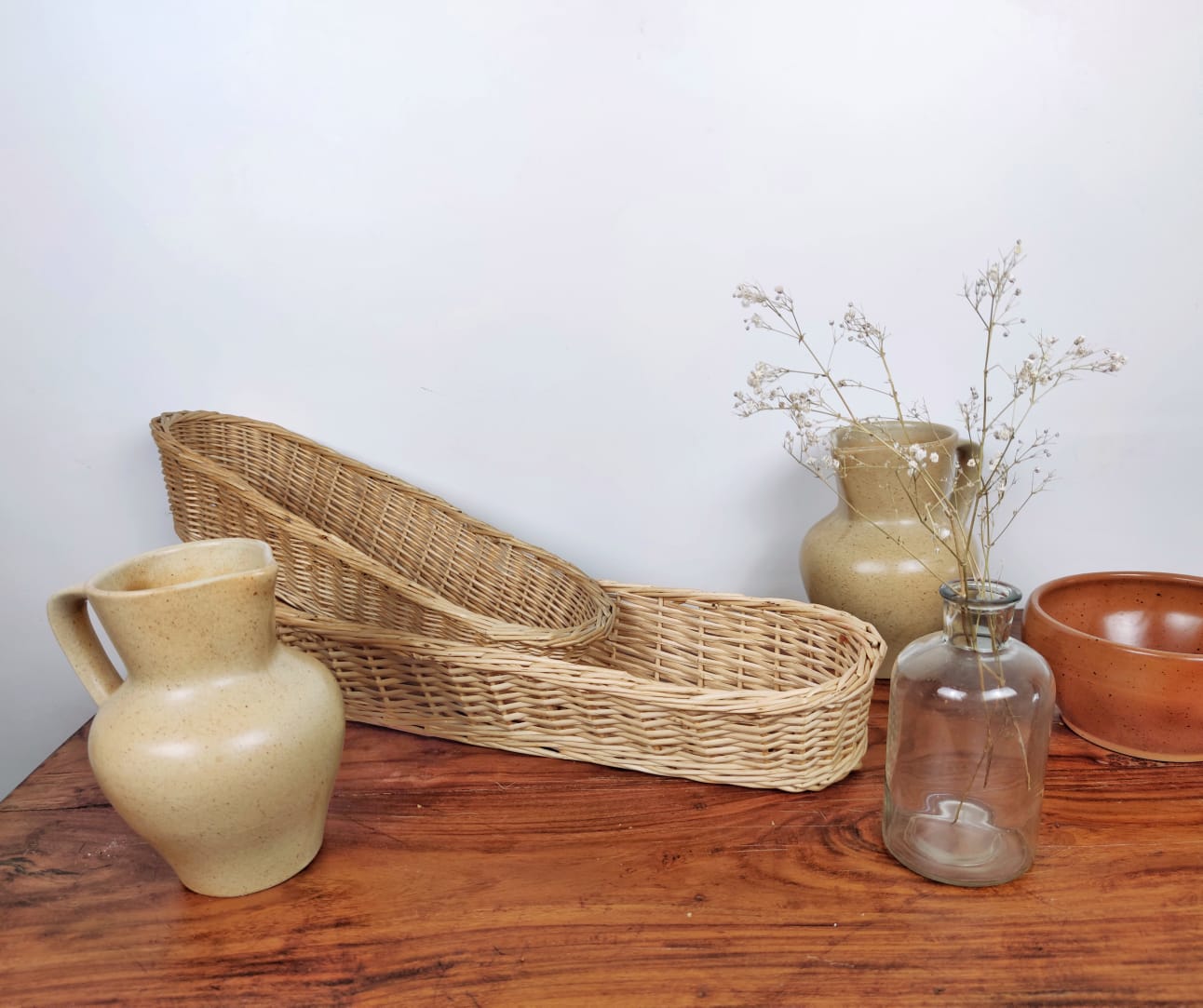 Beige wicker bread basket