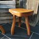 Paire de tabourets tripodes