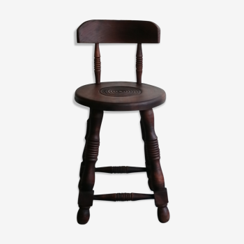 Chaise d'enfant regionaliste