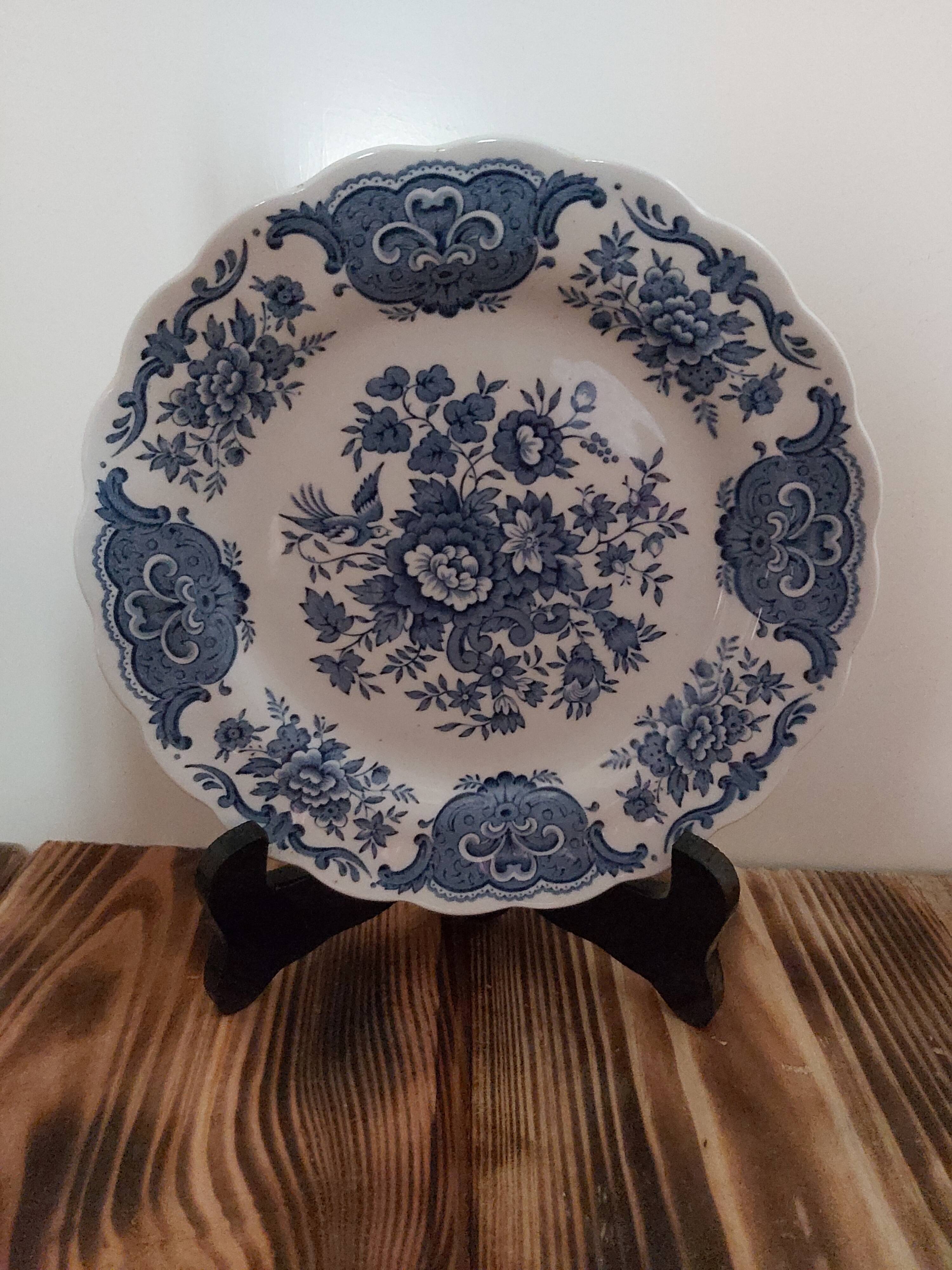 Dessert plate Ridgway Windsor blue flowers