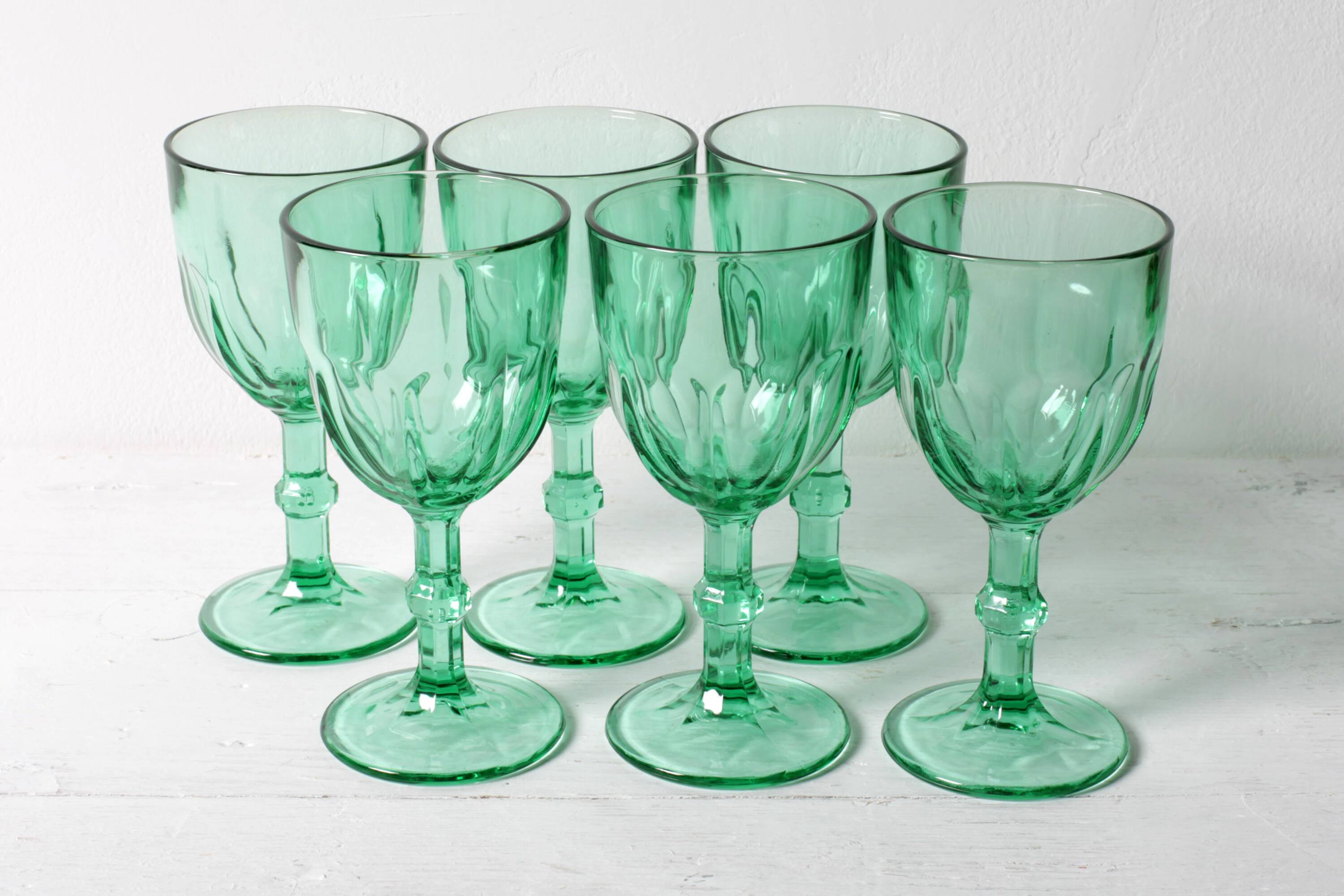 Set of 6 Vintage Green Wine Glasses / Stem Flutes / Crisal / Portugal 2000s