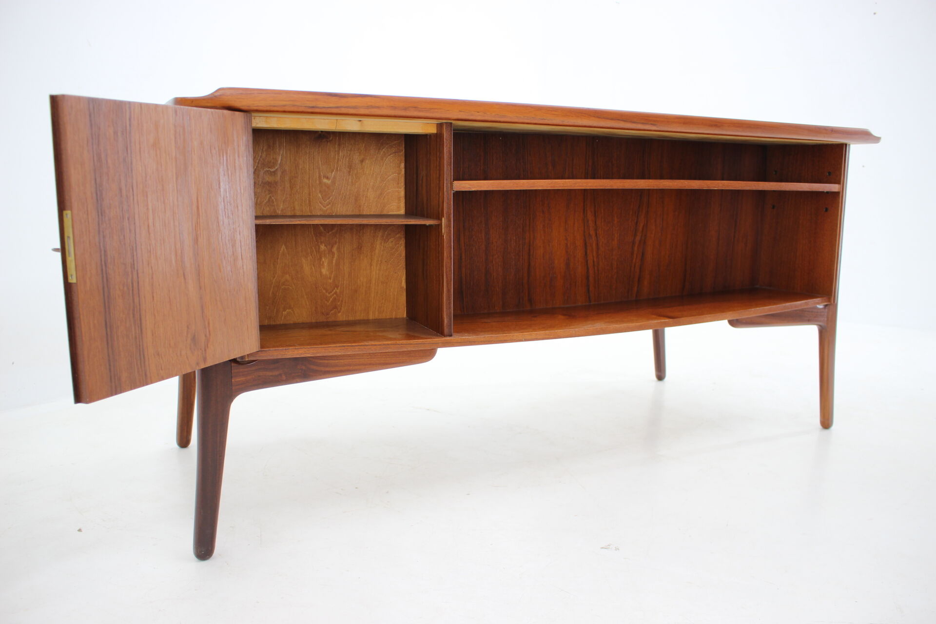 1960s Svend Åge Madsen Teak Writing Desk for H.P. Hansen, Denmark-
