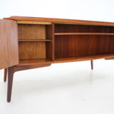 1960s Svend Åge Madsen Teak Writing Desk for H.P. Hansen, Denmark-
