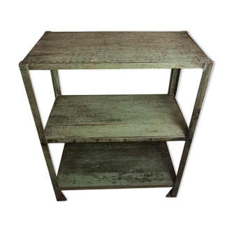 Workshop shelf