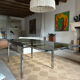 Extendable metal table