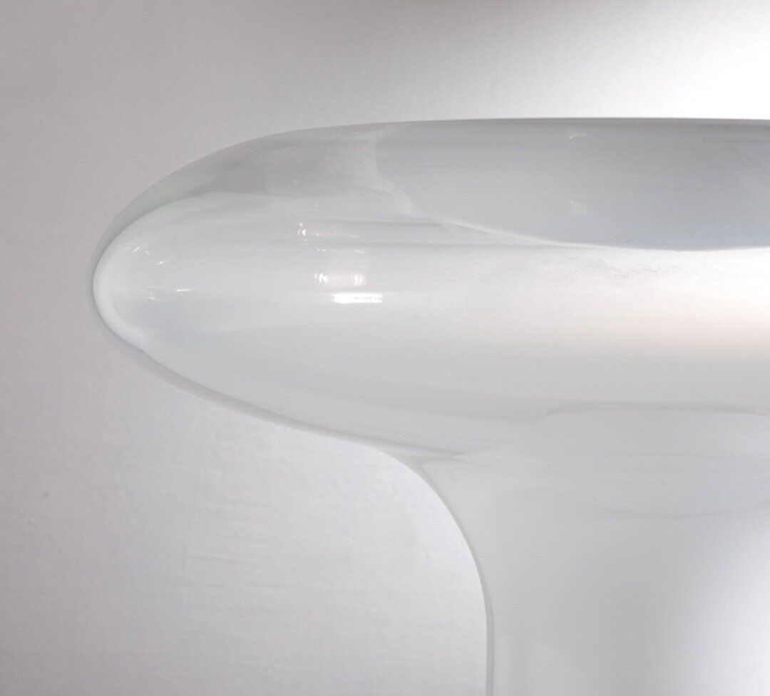 Lampe de table design années 90 modèle Lesbo Angelo Mangiarotti pour Artemide