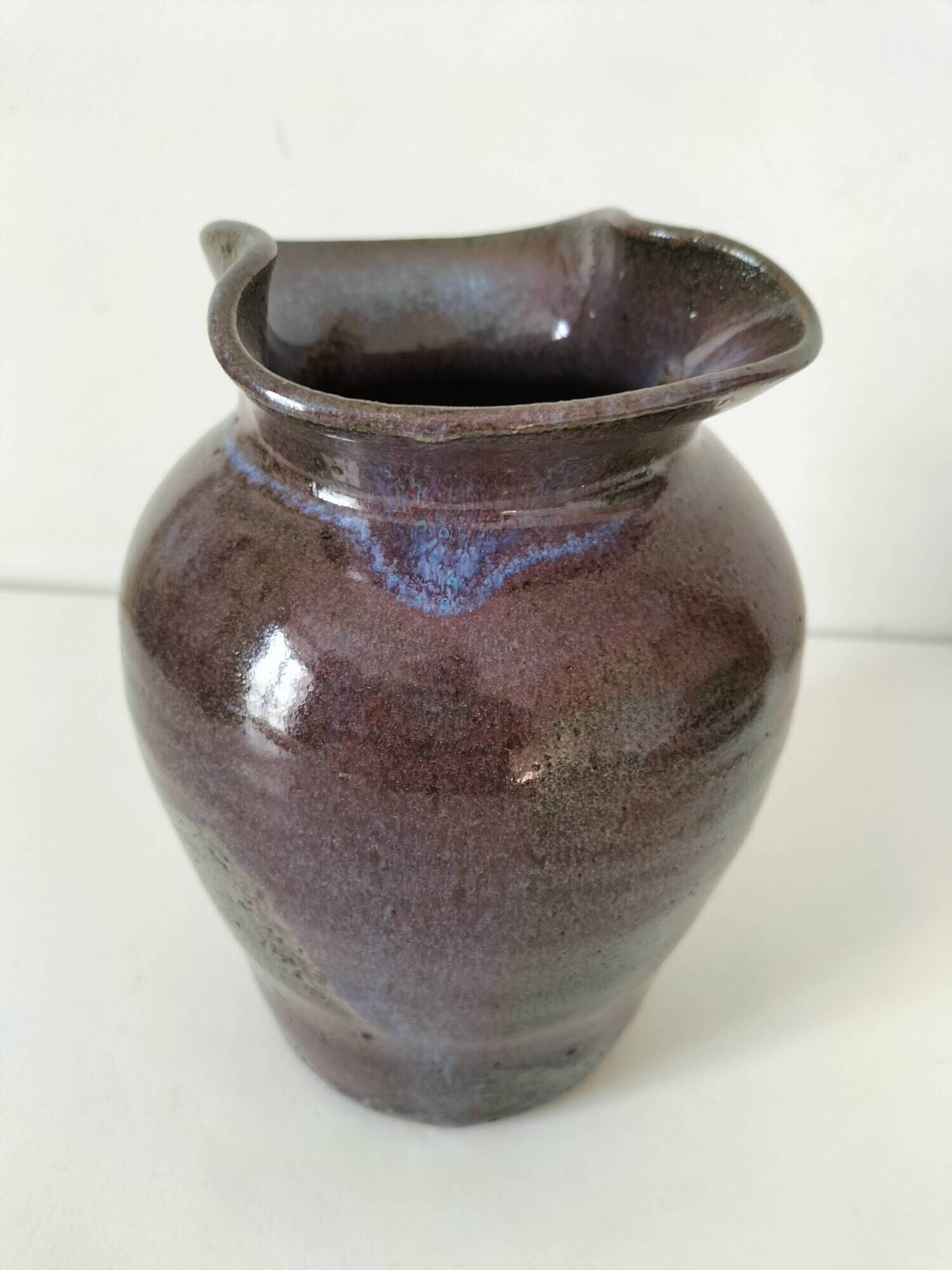 Stoneware vase – Signed JB