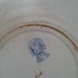 Lot de 3 assiettes de Gien Les Mathurins