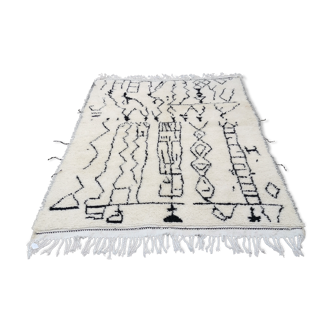 Beni orarain handmade wool rug 185x270cm