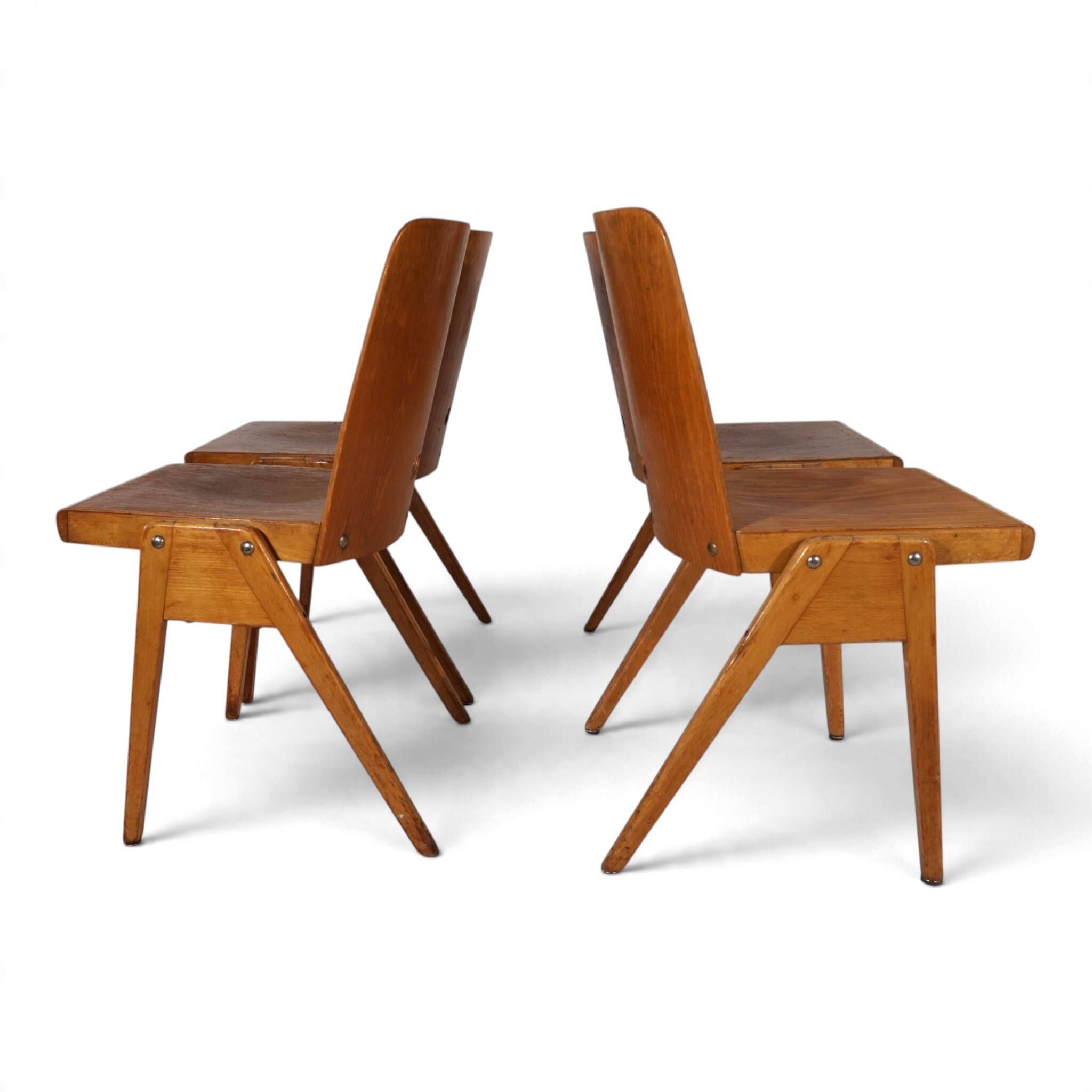 Set of 4 Bauhaus-inspired dining chairs, stackable, 1950