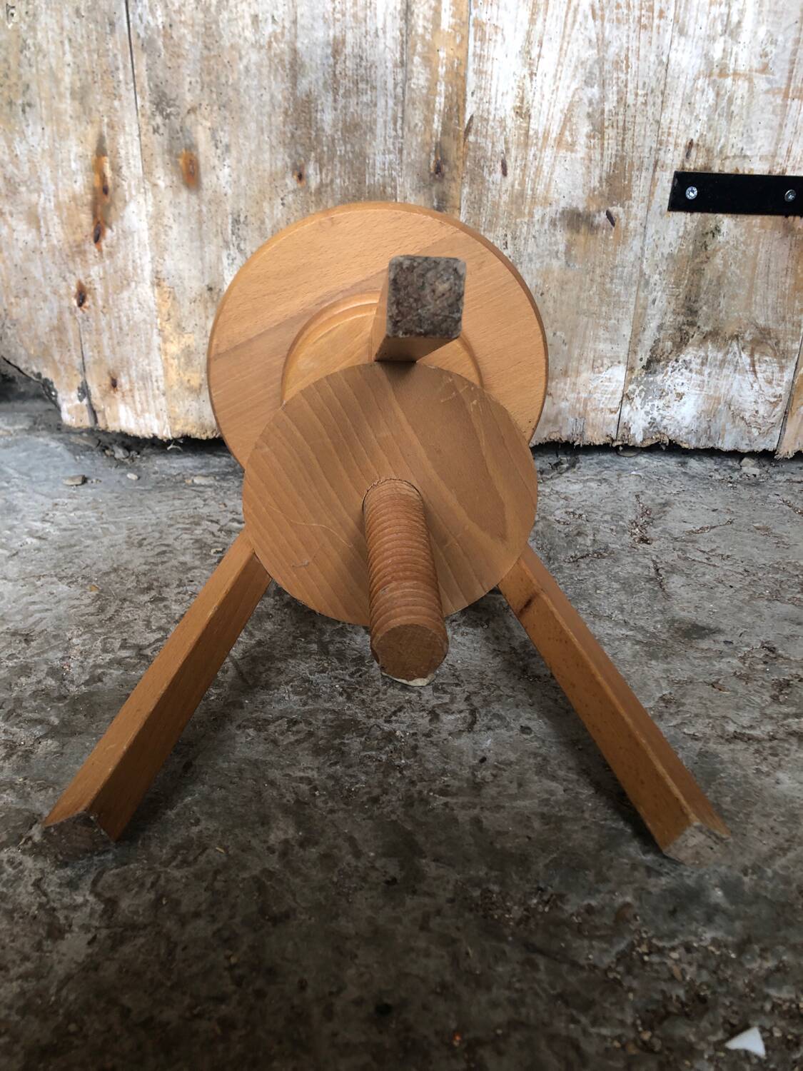 Vintage Light Wood Tripod Screw Painter's Stool #A632