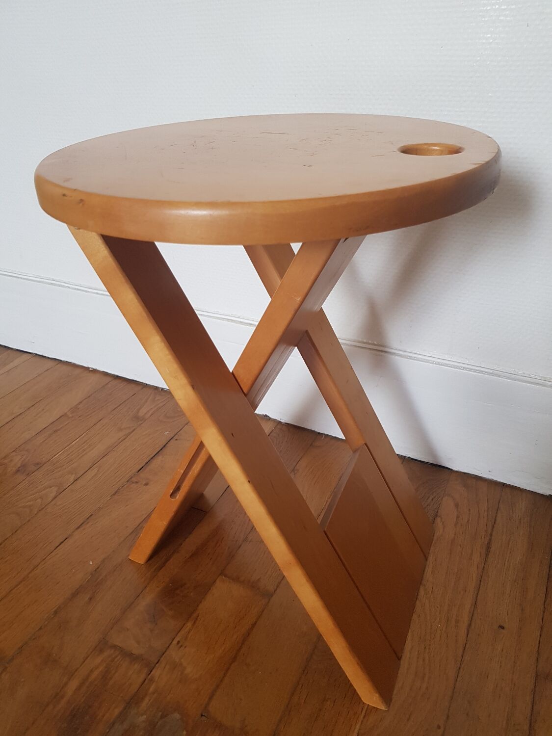Suzy stool by Adrian Reed