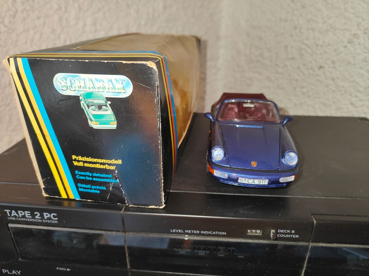 Porsche Carrera 2 Cabrio 1800 Schabak Miniature Car 1/43