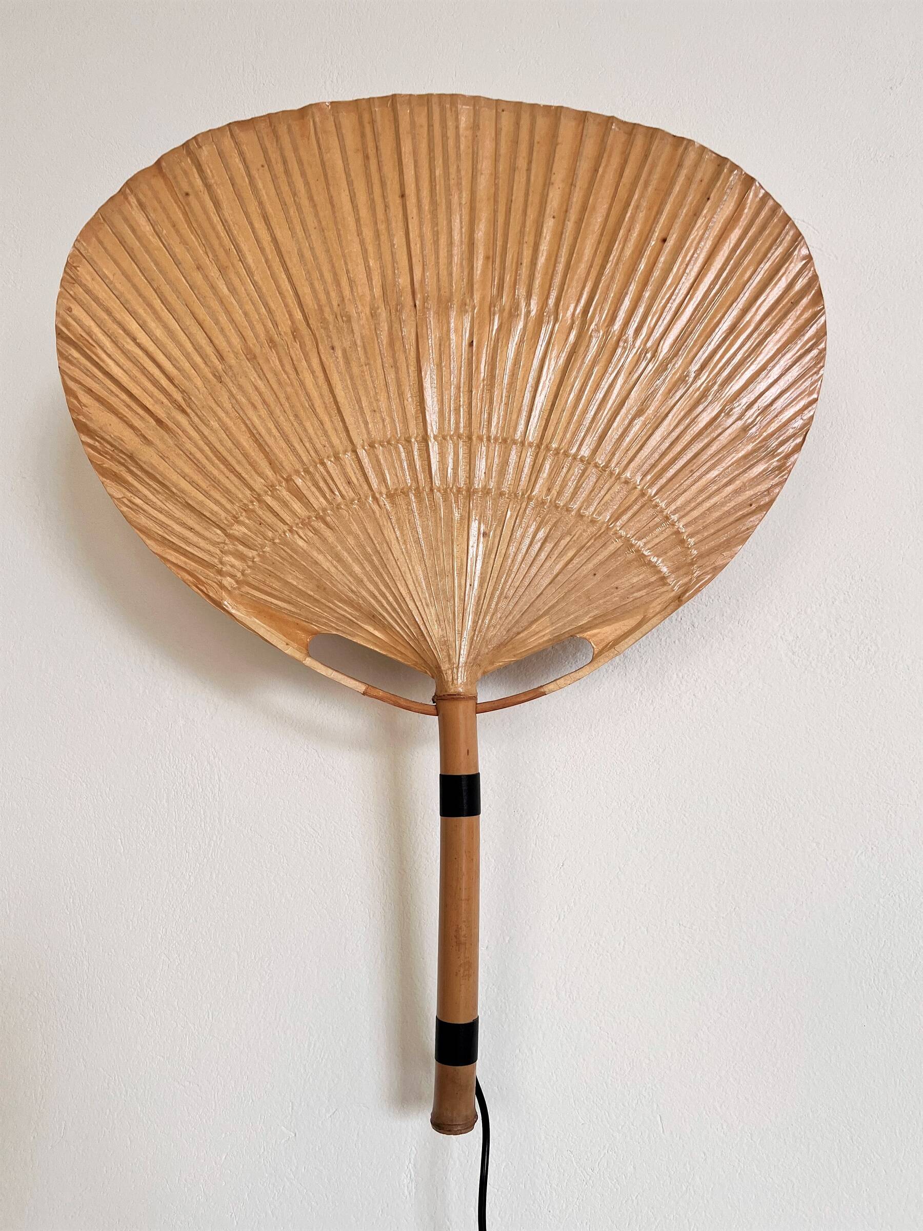Paire de grandes appliques murales Uchiwa par Ingo Maurer, Allemagne, 1973
