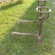 Paire de chenets landiers en fer forgé