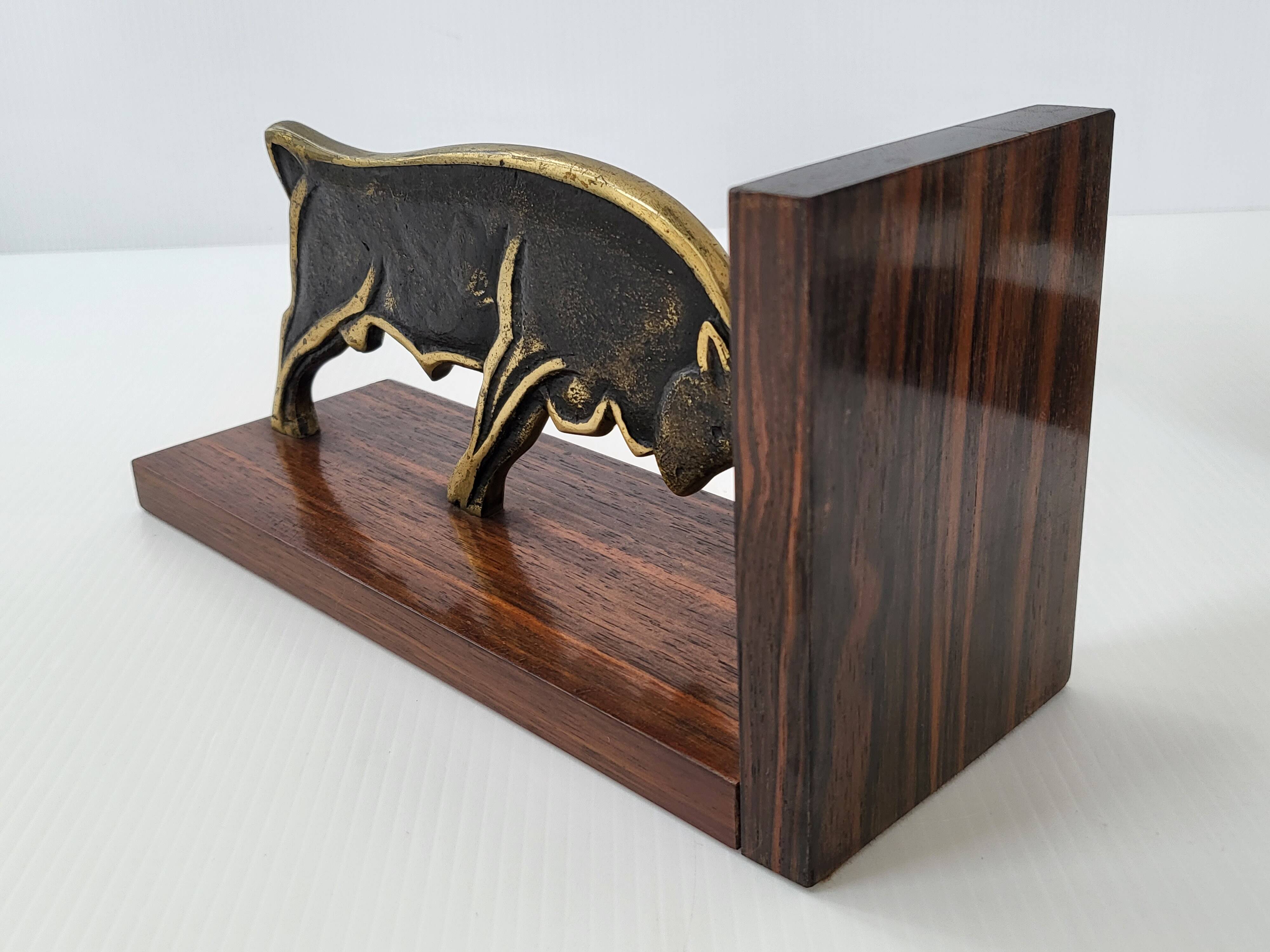 Pair of vintage bulls bookends 1960
