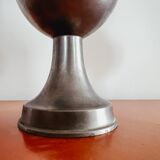 Lampe à Huile Kosmos Brenner En étain Avec Globe En Opaline Blanche