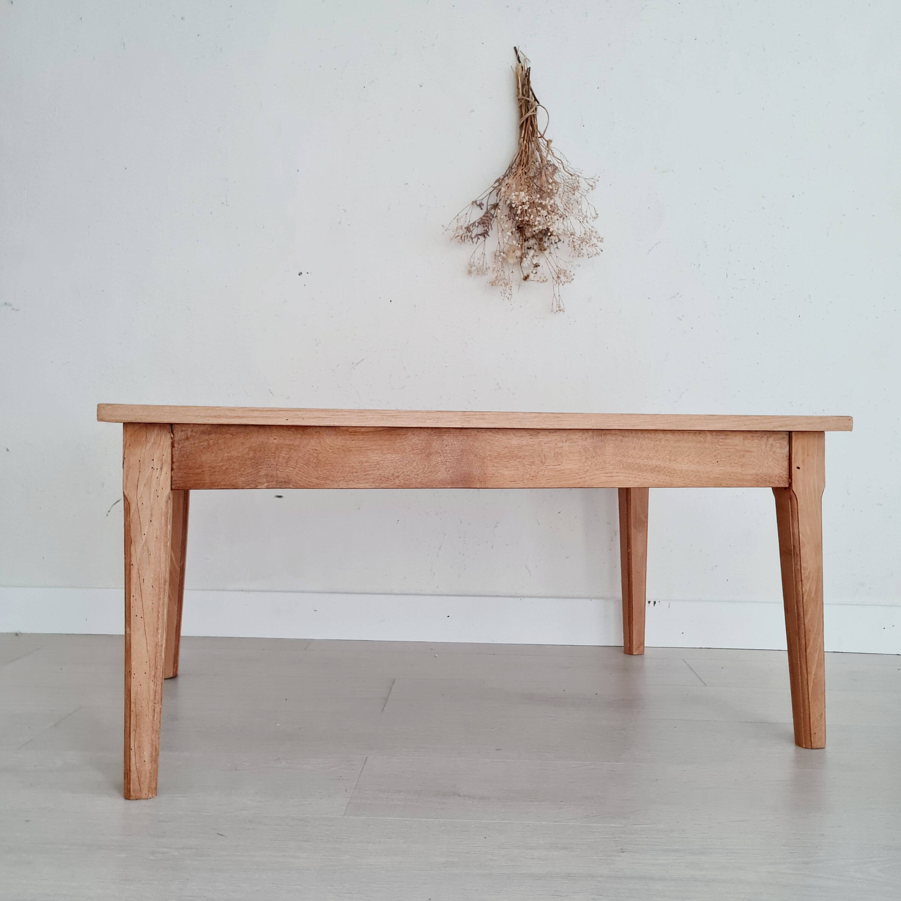 Low oak farm table