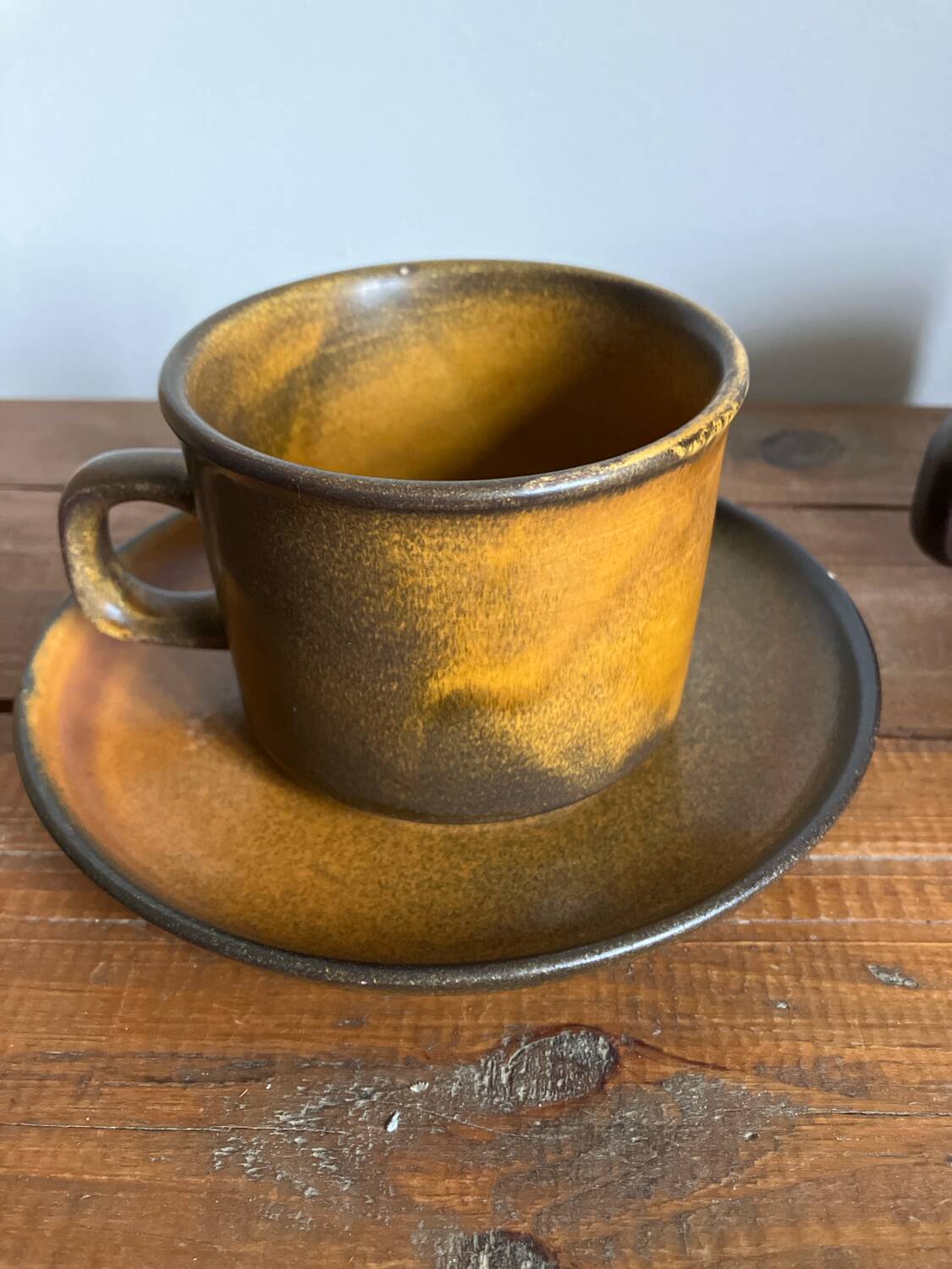 6 West German coffee cups