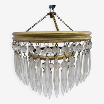 Small icicle tassel chandelier. Not electrified.