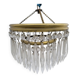 Small icicle tassel chandelier. Not electrified.