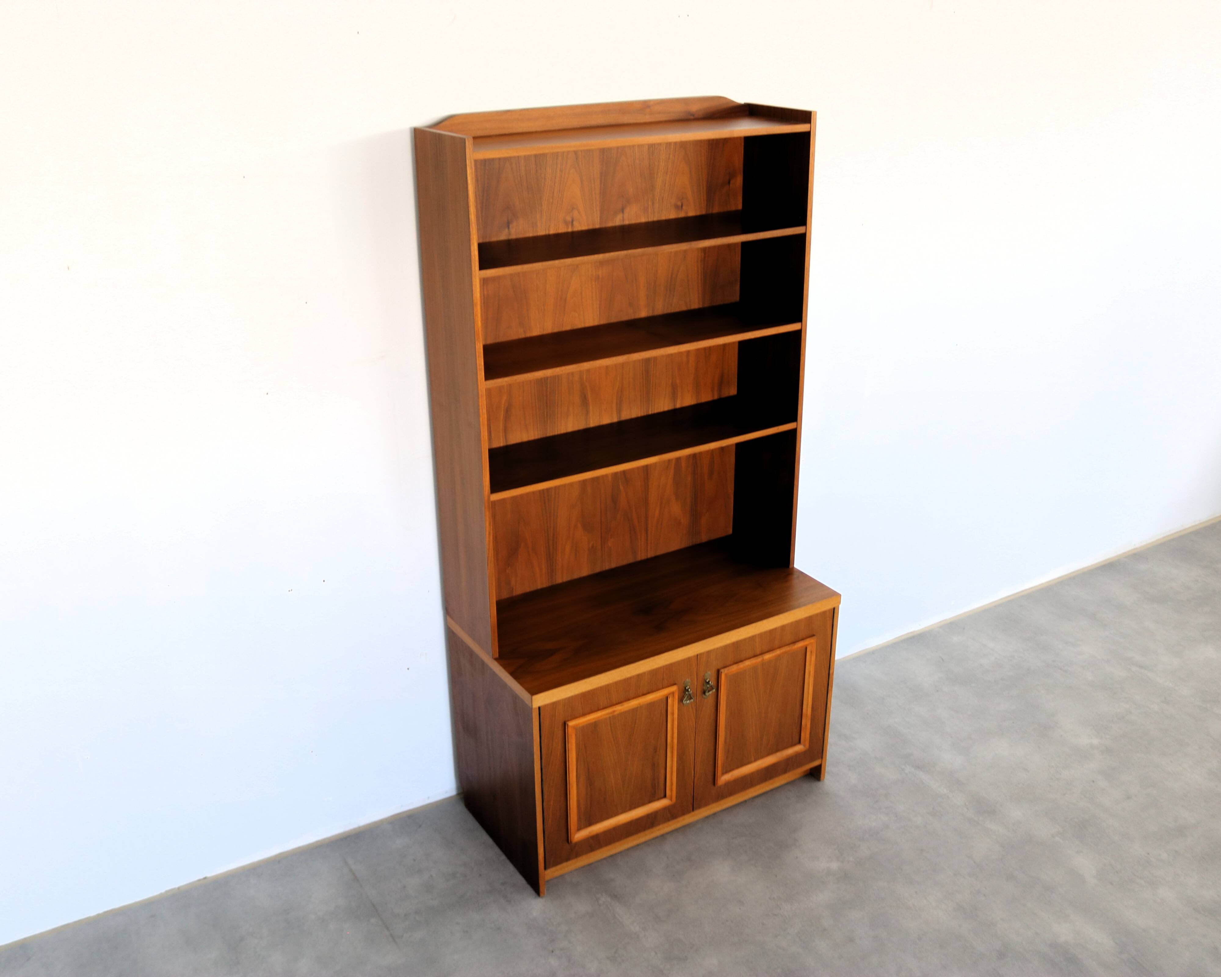 vintage wall cabinets | wall unit | 60s | Sweden