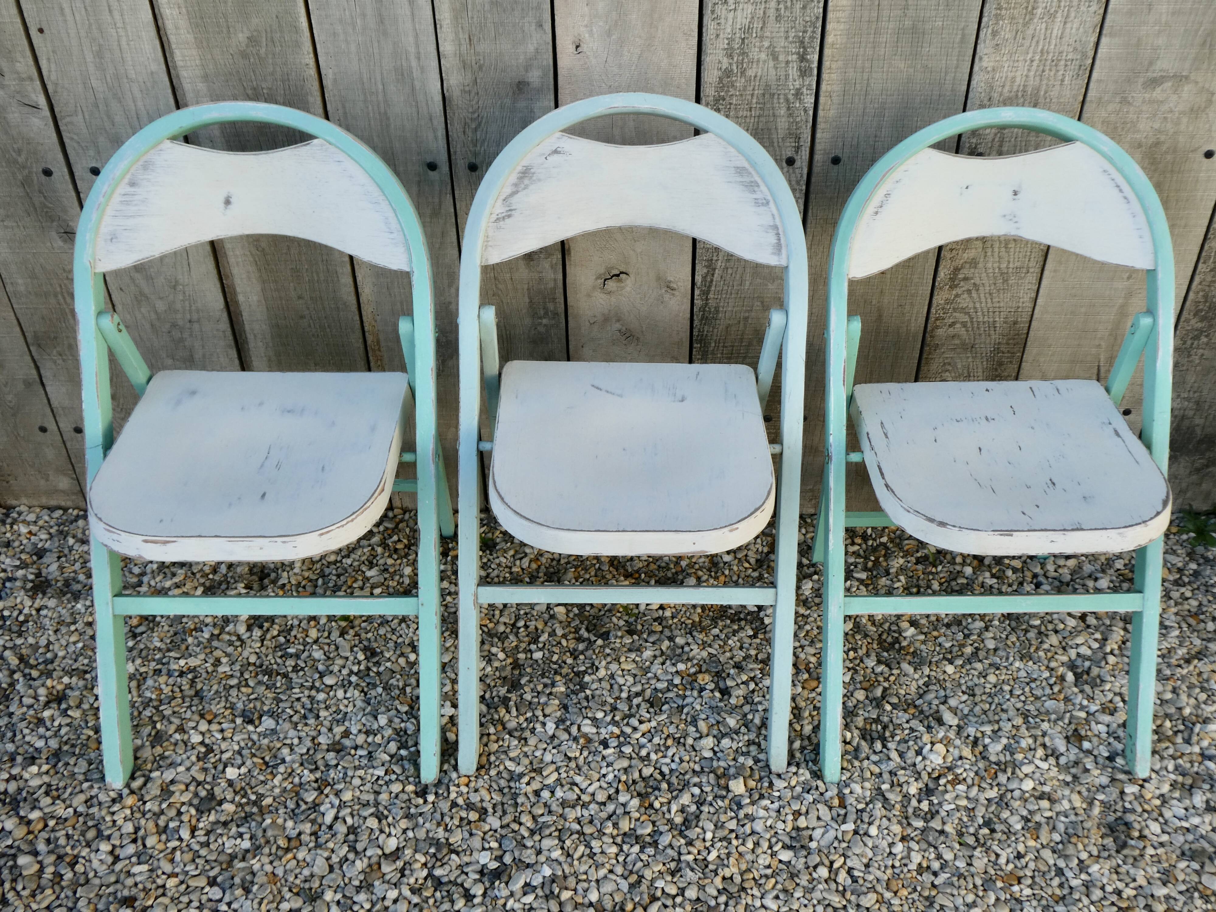 Series of 3 751 model folding chairs from Thonet