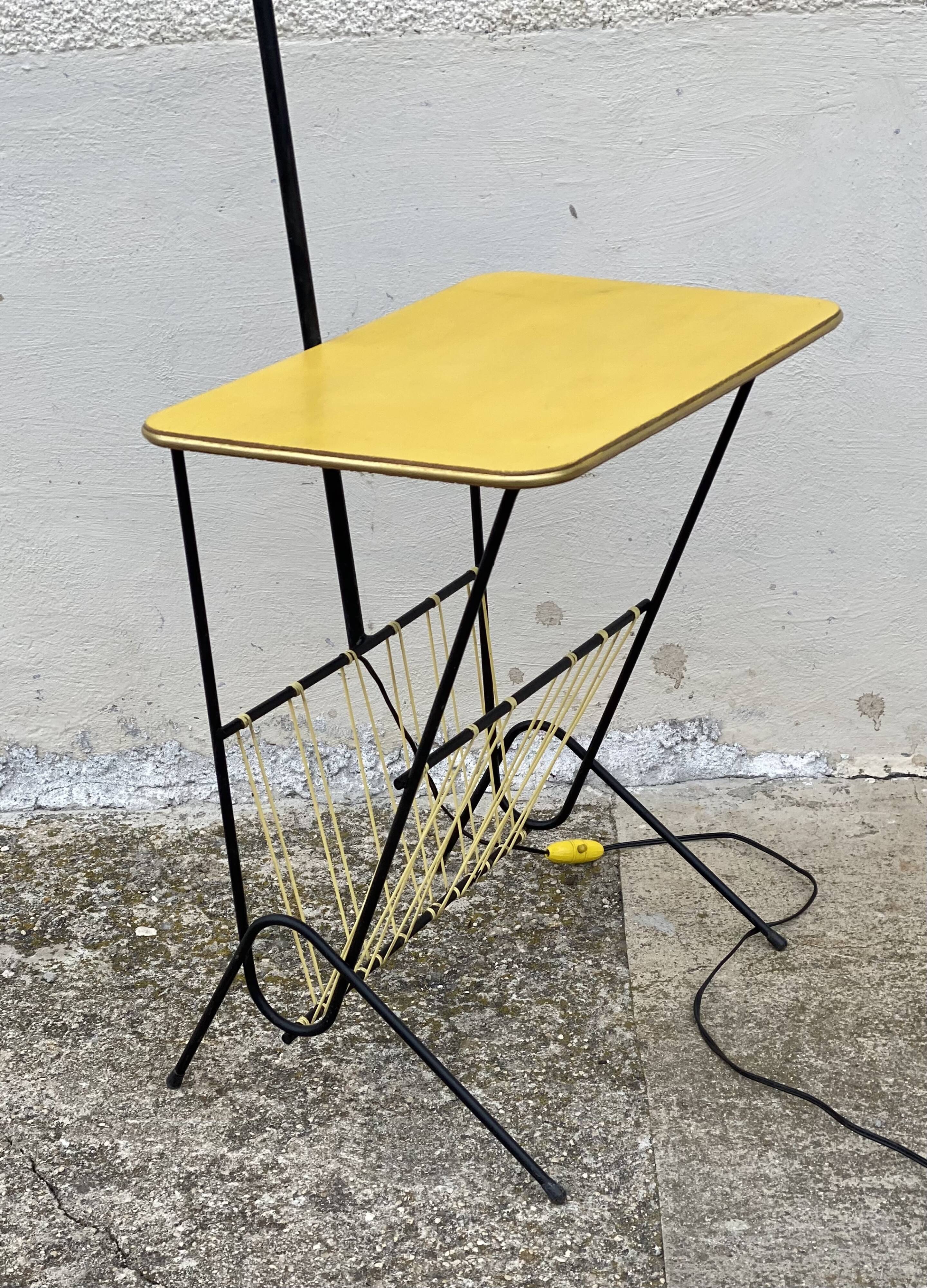 Vintage 1950s black and yellow table lamp.