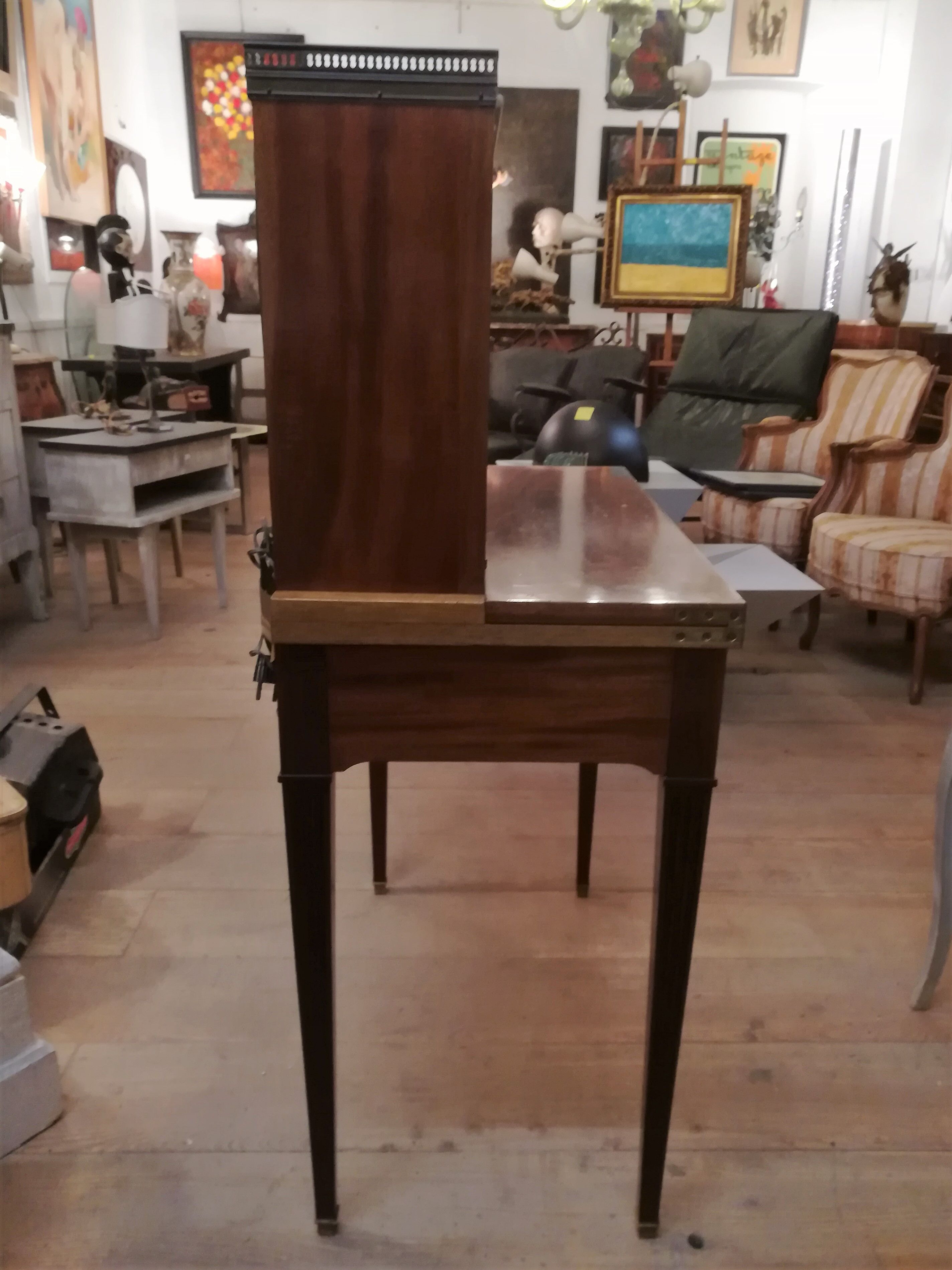Happiness of the day mahogany Louis XVI style