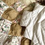 Quilted patchwork bed cover
