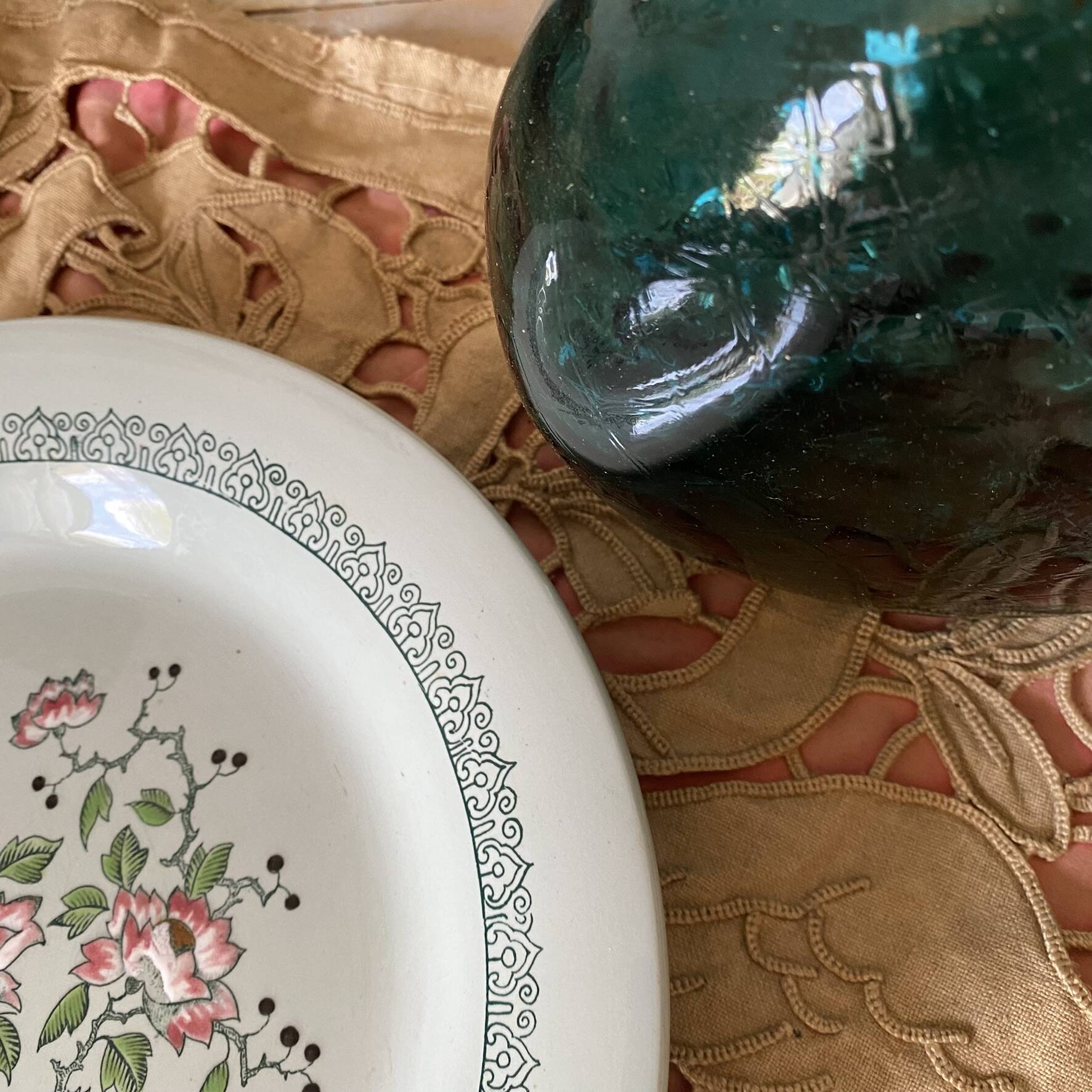 Longwy plate "Peking"