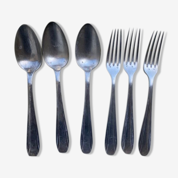 Set of 3 forks and 3 tablespoons in silver metal