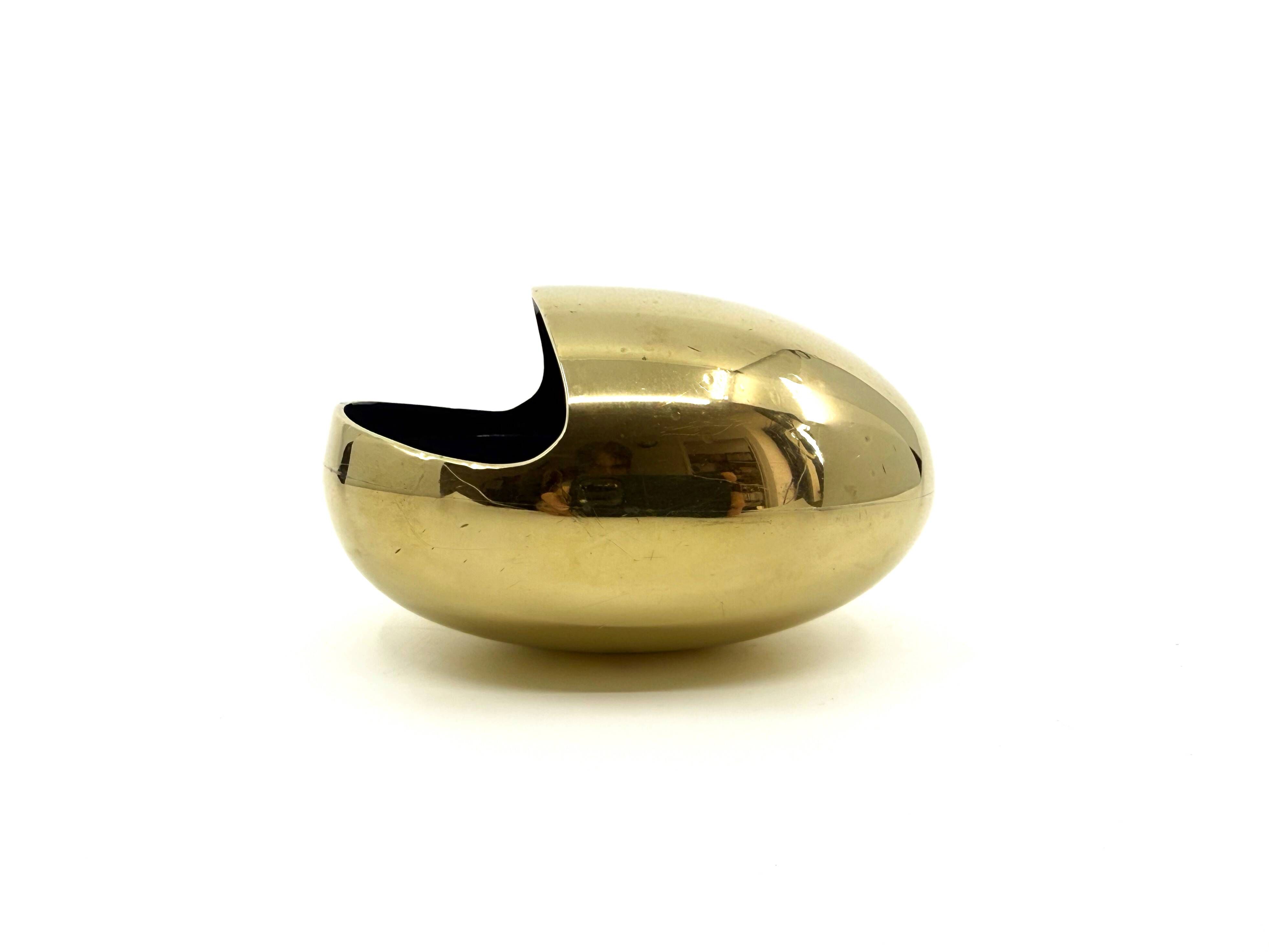 Modernist ashtray "the smile" • Hans Bundle for Carl Cohr • Denmark 50s
