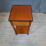 Table de chevet en merisier