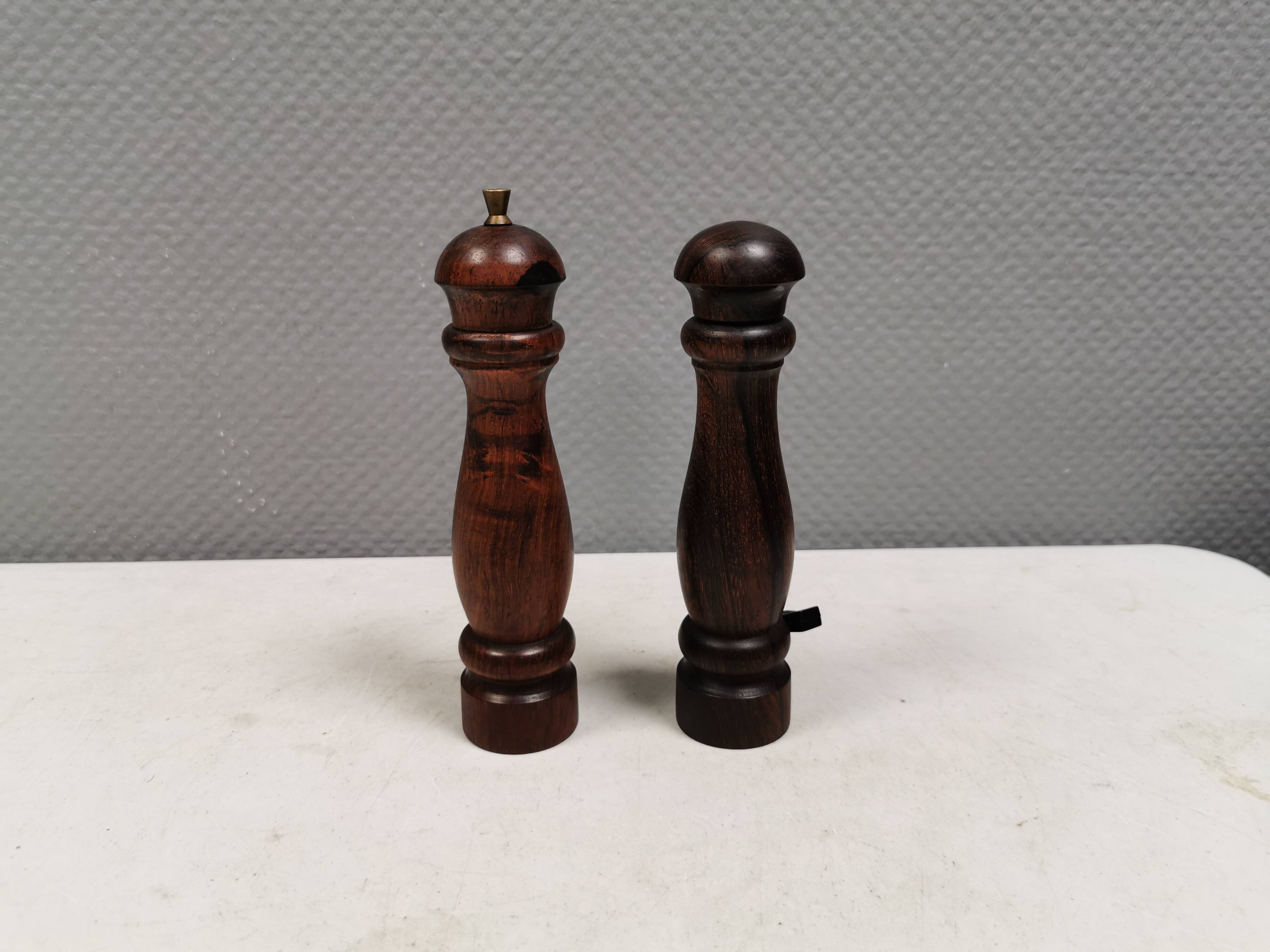 Salt and pepper set in rosewood, Denmark 1960-70s.