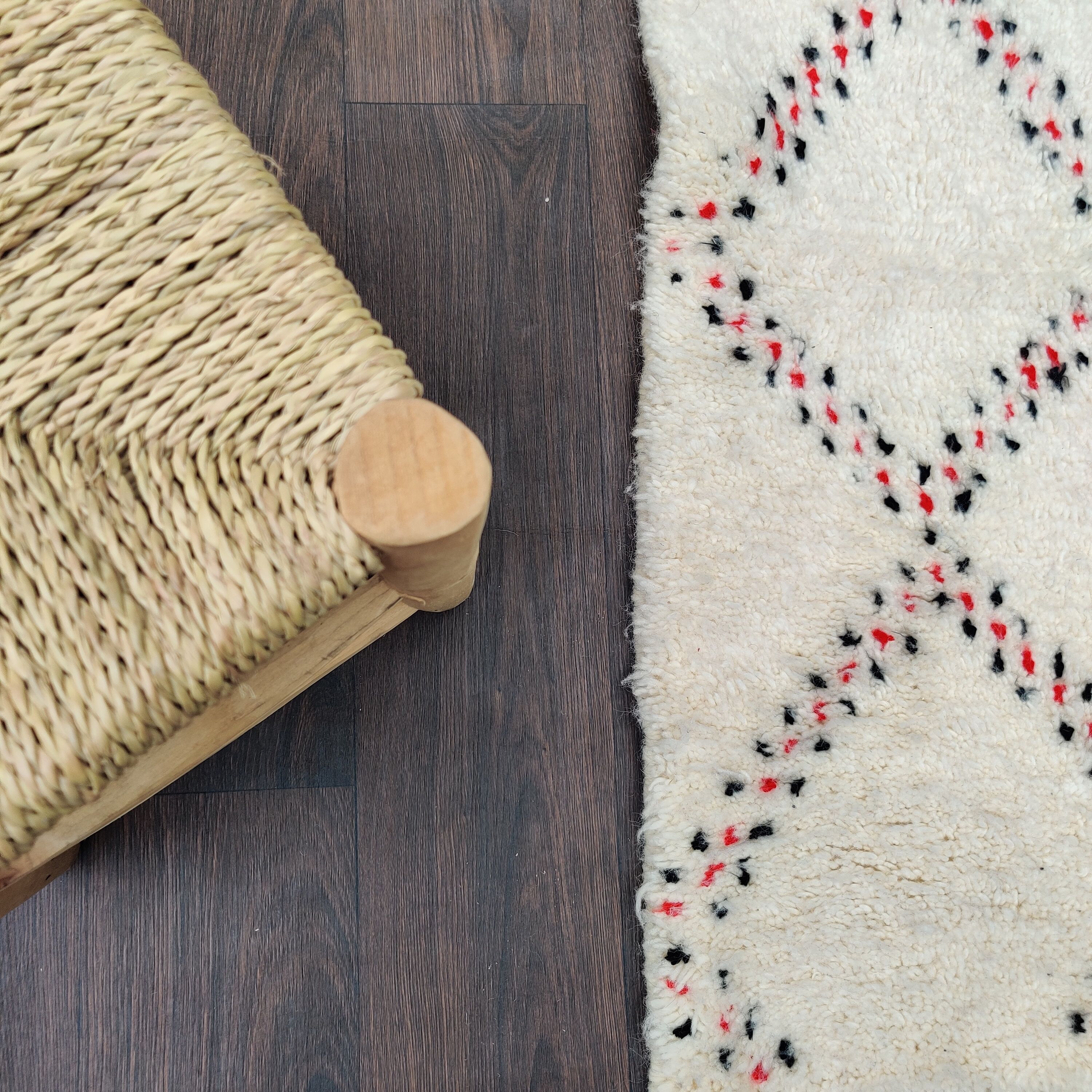 Tapis berbère losanges rouge et noir 70x105 cm